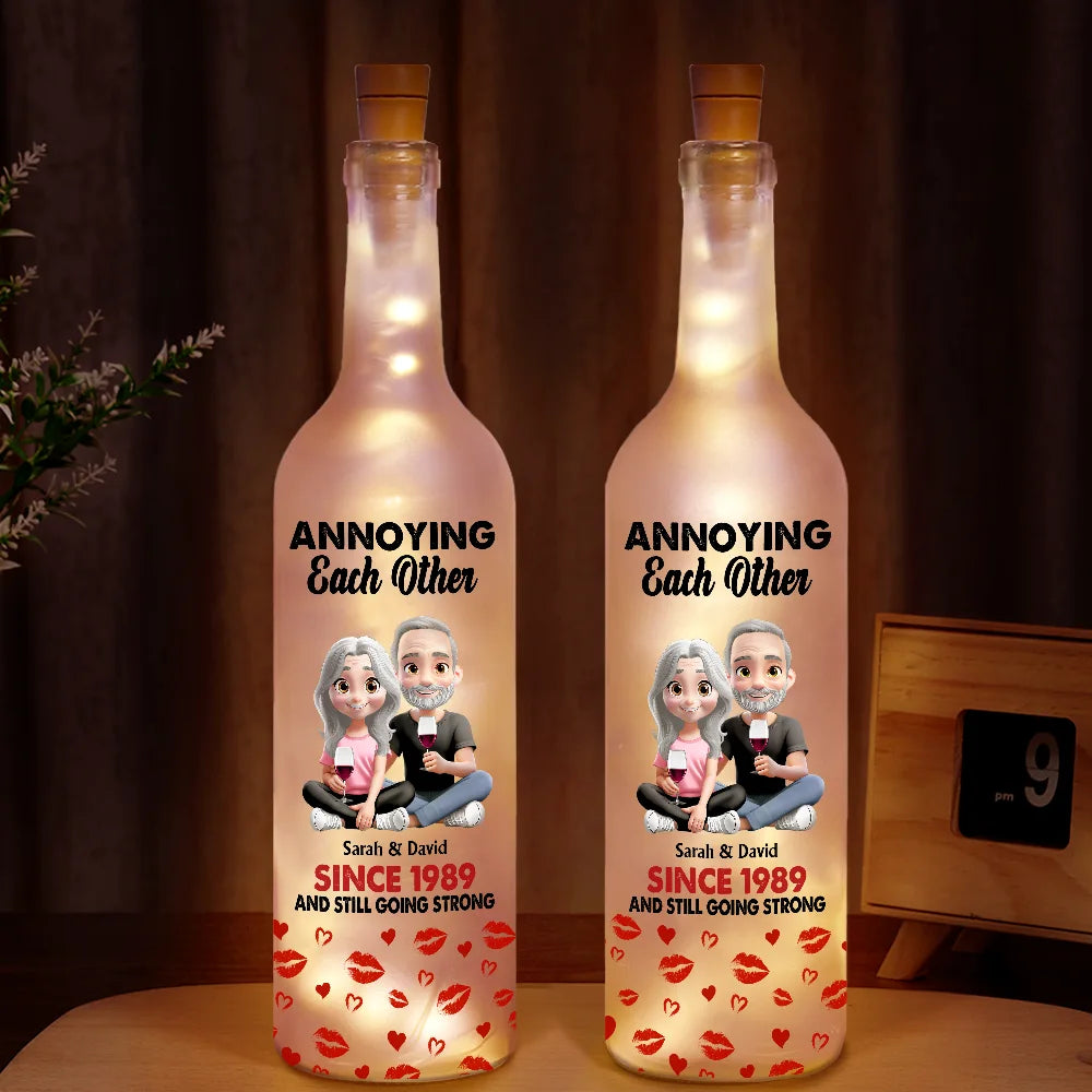 3D Effect Couple Annoying Each Other - Personalized Bottle Light