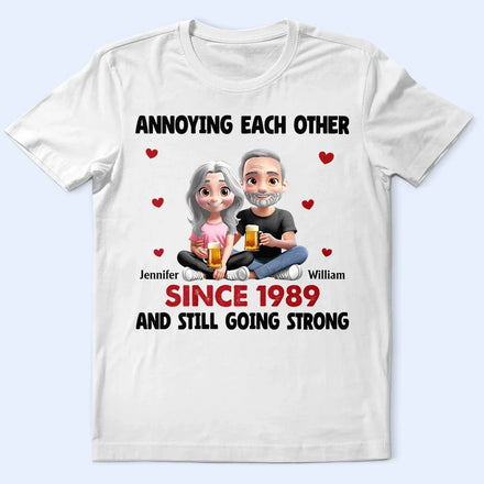 Couple s'agaçant mutuellement avec effet 3D - T-shirt personnalisé