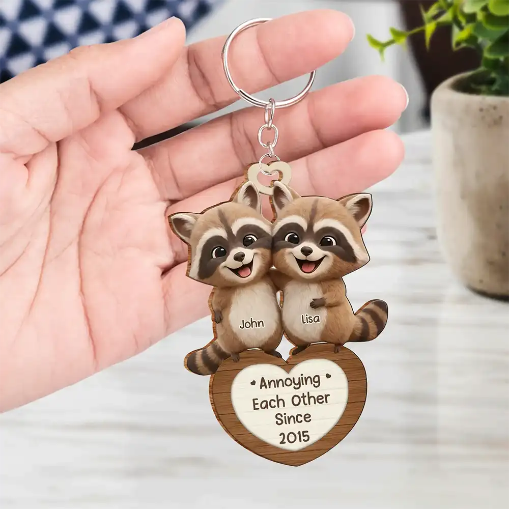 Gift For Couples,Gift For Women,Gift For Men,Gift For Boyfriend,Gift For Girlfriend,Gift For Wife,Gift For Husband,Funny,Love - 3D Effect Couple Raccoon You're Weird I'll Keep You - Personalized Wooden Keychain