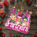 Pin Chibi « Partenaires de crime » – Cadeaux de Noël pour les meilleurs amis – Décoration en acrylique découpée personnalisée