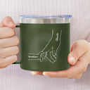 Main dans la main, je te protégerai toujours - Gobelet personnalisé en acier inoxydable de 14 oz avec poignée