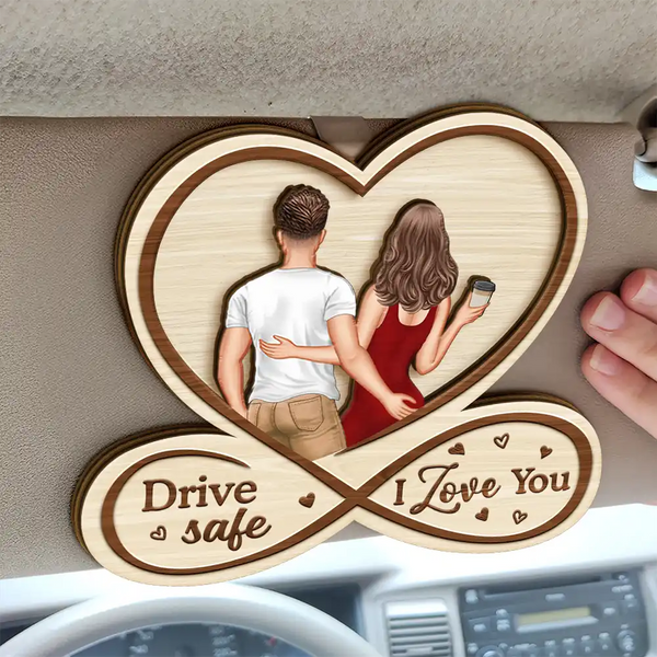 Conduisez prudemment, je t'aime à mon mari de la part de ma femme, couple - Clip de pare-soleil de voiture personnalisé