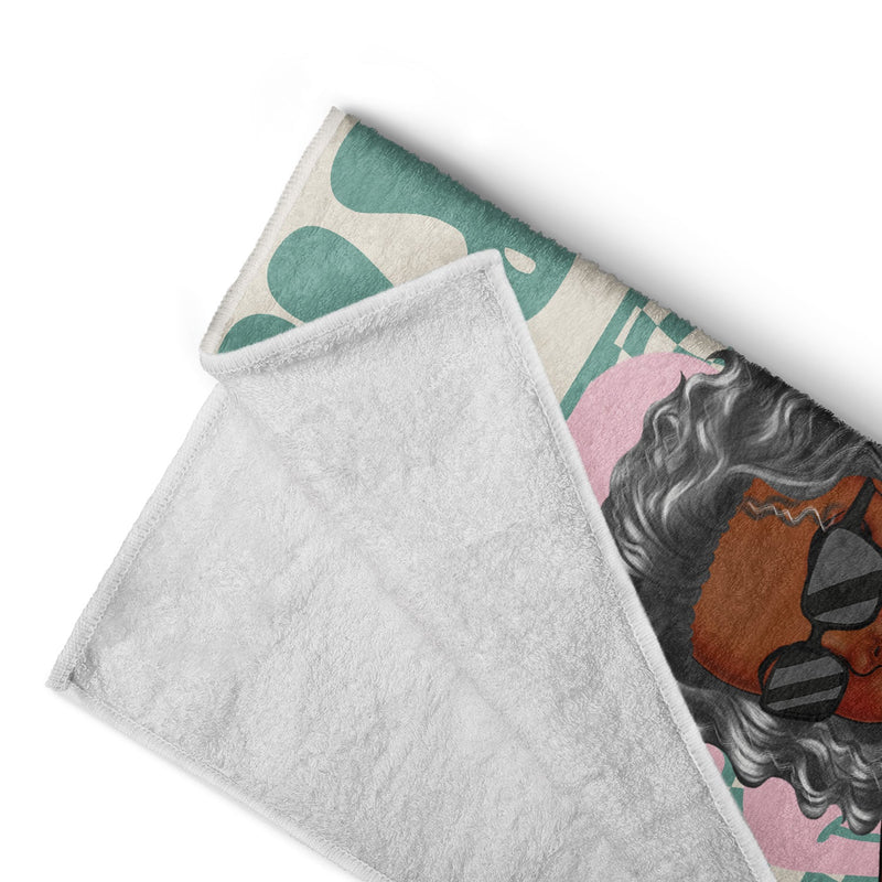 Cartoon Woman Retro Traveling Beach Poolside Swimming Picnic - Birthday, Vacation Gift For Her, Besties, Family - Personalized Beach Towel