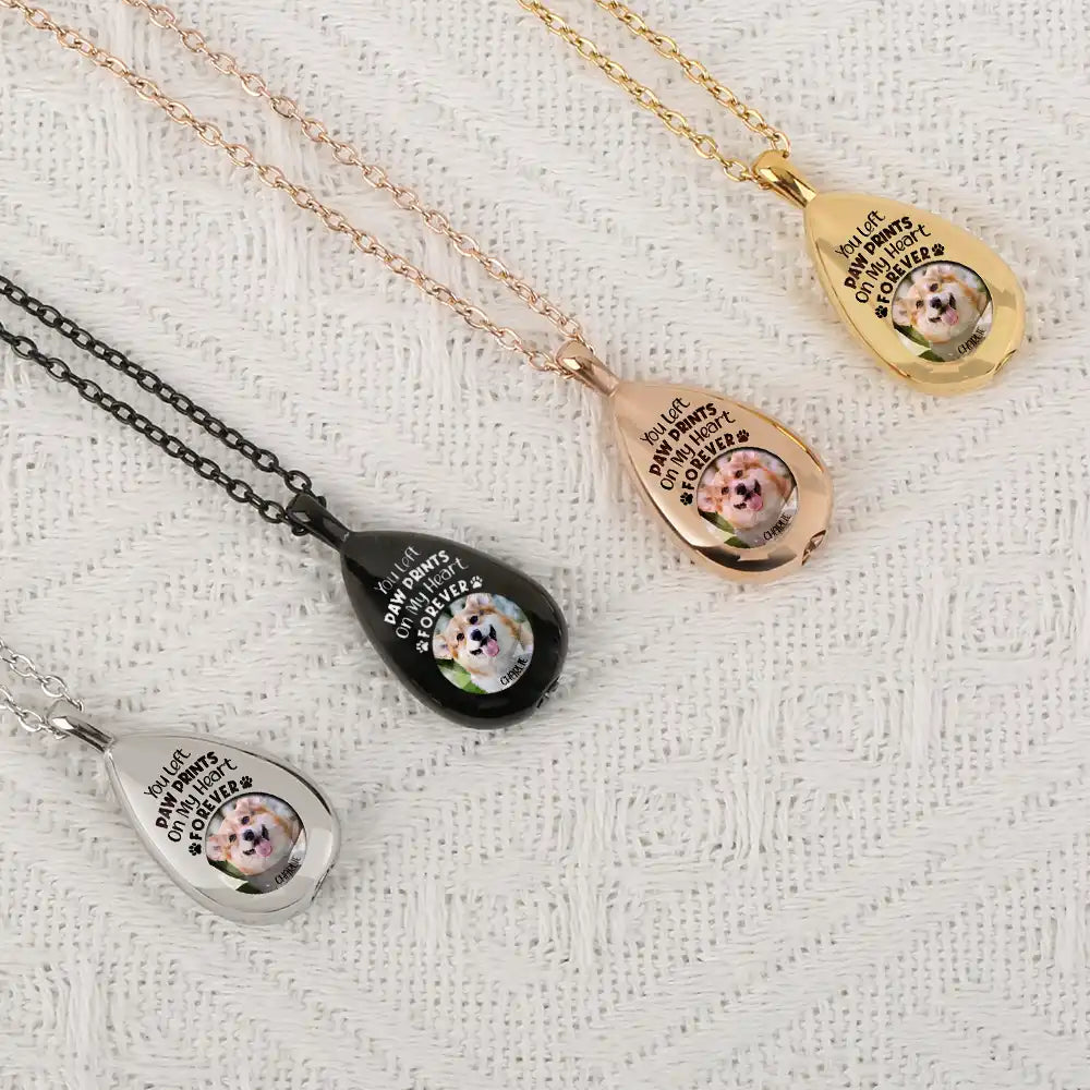 Collier souvenir personnalisé avec photo et empreintes de pattes