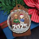 Christmas Cartoon Style 2024 Family Siblings - Personalized Circle Glass Ornament