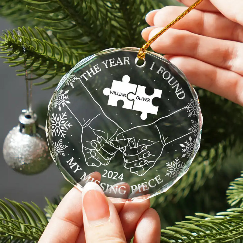 Gift For Couples - The Year I Found My Missing Piece Couples - Personalized Circle Glass Ornament