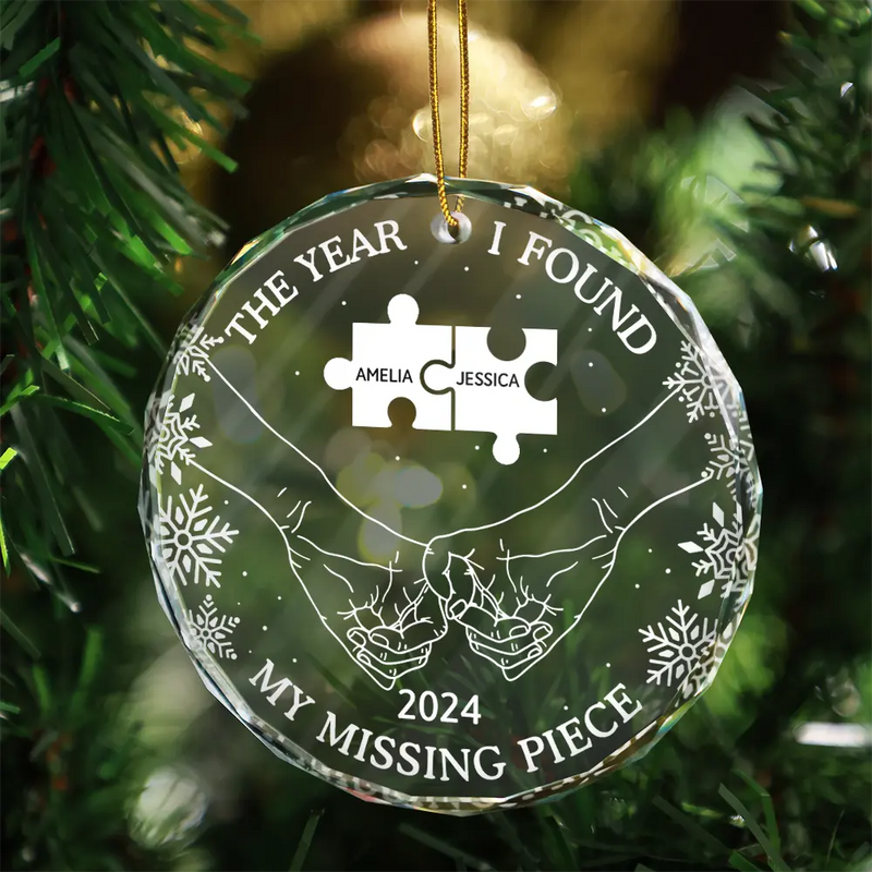 Gift For Couples - The Year I Found My Missing Piece Couples - Personalized Circle Glass Ornament