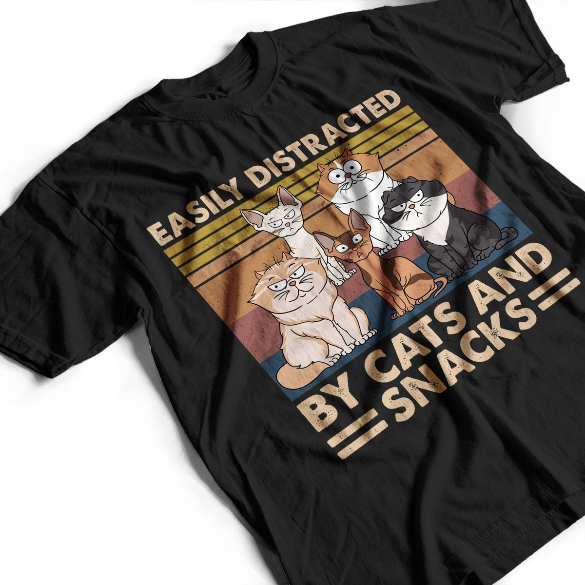 Chat de dessin animé amusant facilement distrait par les chats et l'alcool - Cadeau pour les amoureux des chats - T-shirt personnalisé