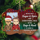 Tu es la raison pour laquelle je ne frappe pas les gens au travail Vert - Cadeaux de Noël pour collègues, collaborateurs, meilleurs amis - Ornement en bois médaillon personnalisé