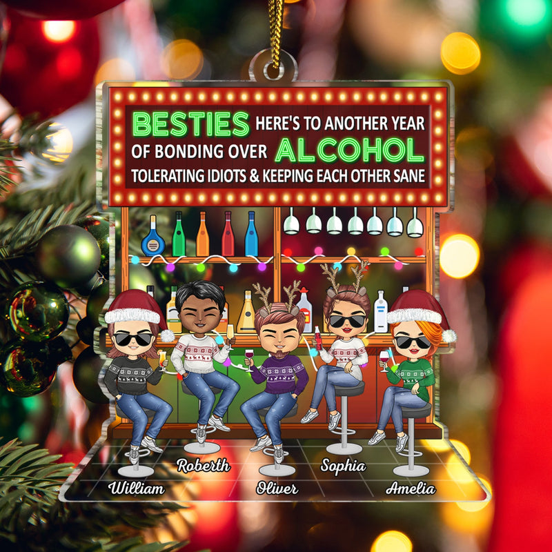Voici une autre année de liens autour d'une fête alcoolisée Chibi - Cadeaux de Noël pour les meilleurs amis, les amis - Ornement acrylique découpé personnalisé