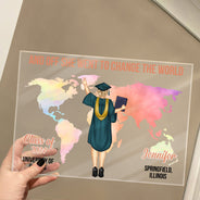 Et elle est partie changer le monde - Cadeau de remise de diplôme, cadeau pour amis - Plaque acrylique rectangulaire horizontale personnalisée