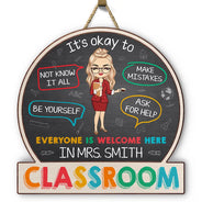 Dans cette salle de classe, c'est acceptable - Panneau en bois personnalisé en forme de cœur