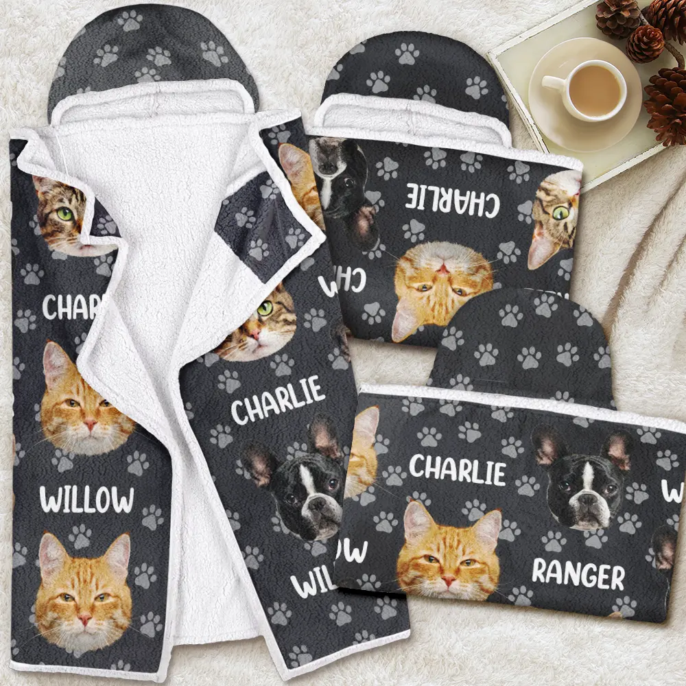 Cat Lovers,Pet Lovers,Dog Lovers,Dog Mom,Dog Dad,Cat Mom,Cat Dad,Happy - Custom Photo Funny Pet Face Pattern Dog Cat Family - Personalized Wearable Hooded Blanket