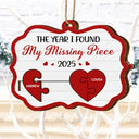 Old Couples,Gift For Husband,Gift For Wife,Gift For Boyfriend,Gift For Girlfriend,Christmas,Love - The Year I Found My Missing Piece Kissing Couples - Personalized Wooden Slide Ornament