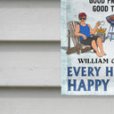 Grillades au bord de la piscine Écoutez de la bonne musique Couple Mari Femme - Drapeau personnalisé