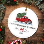 Premier Noël pour couples mariés - Ornement imprimé effet gonflé 3D, ornement en céramique circulaire personnalisé 