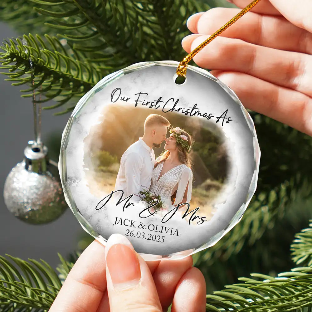 Gift For Couples, Gift For Husband, Gift For Wife, Gift For Boyfriend, Gift For Girlfriend - Custom Photo First Christmas As Mr & Mrs Couples - Personalized Glass Ornament