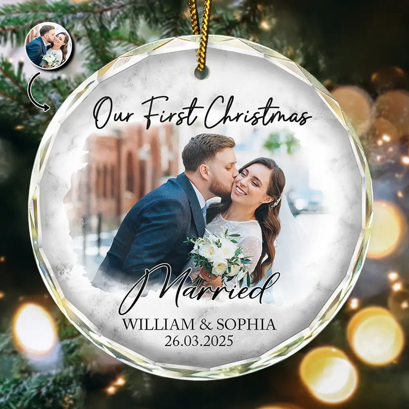Gift For Couples, Gift For Husband, Gift For Wife, Gift For Boyfriend, Gift For Girlfriend - Custom Photo First Christmas As Mr & Mrs Couples - Personalized Glass Ornament