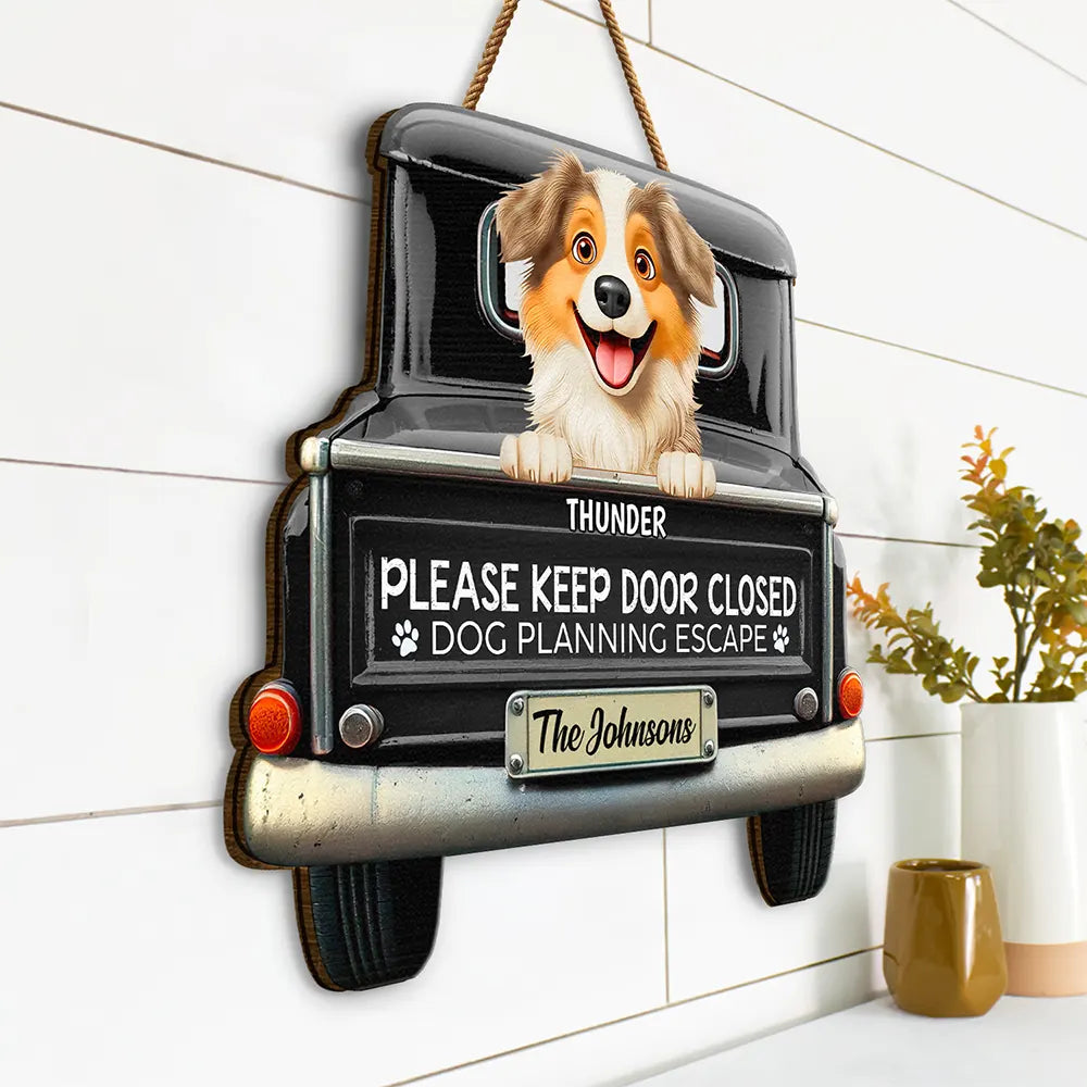 Cat Lovers,Pet Lovers,Pet Couple,Family - Cats Planning Escape Truck 3D Effect - Personalized Custom Shaped Wood Sign