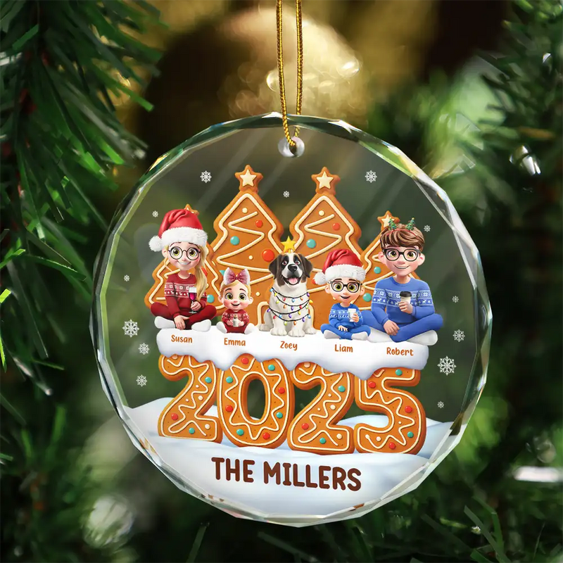 Family,Pet Lovers,Pet Mom,Pet Dad,Pet Couple,Dog Lovers,Dog Couple,Dog Mom,Dog Dad,Cat Lovers,Cat Mom,Cat Dad,Cat Couple,Happy,Christmas - Christmas Family Gingerbread 3D Effect - Personalized Circle Glass Ornament