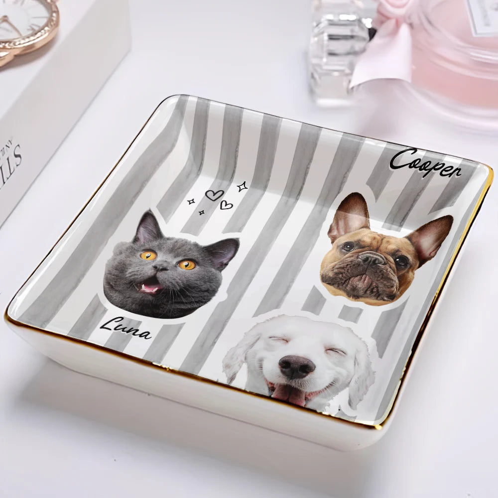 Pet Lovers,Pet Mom,Pet Dad,Pet Couple,Dog Lovers,Dog Mom,Dog Dad,Dog Couple,Cat Lovers,Cat Mom,Cat Dad,Cat Couple,Happy - Custom Outline Photo Pet Portrait Stripe Style - Personalized Ring Dish