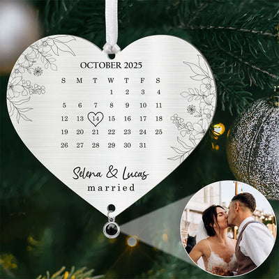 Custom Shaped Photo Projection Ornament