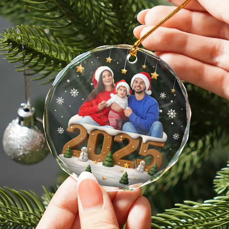 Custom Photo, Christmas, Family, Parents, Gift For Grandparents - Custom Photo Christmas Family Besties Couple - Personalized Circle Glass Ornament