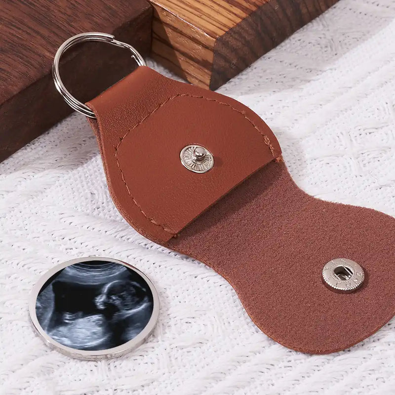 Expecting Dad,Custom Photo,Happy - Custom Photo Dad-to-be Now You Can Carry Me Too Expecting Dad - Personalized Leather Pocket Hug