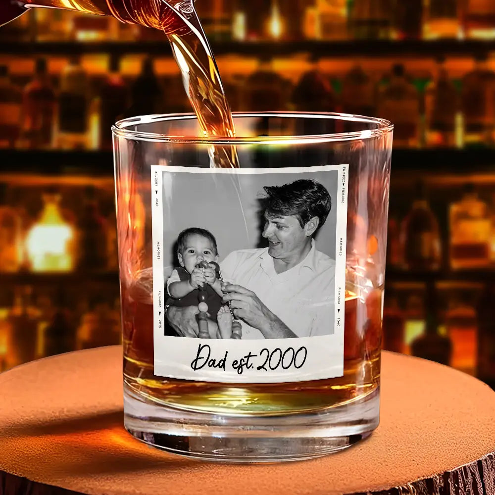 Custom Photo,Gift For Father,Gift For Grandpa,Non-Eng,Photo,Proud - Custom Photo Dad Est Grandpa Dad - Personalized Whiskey Glass