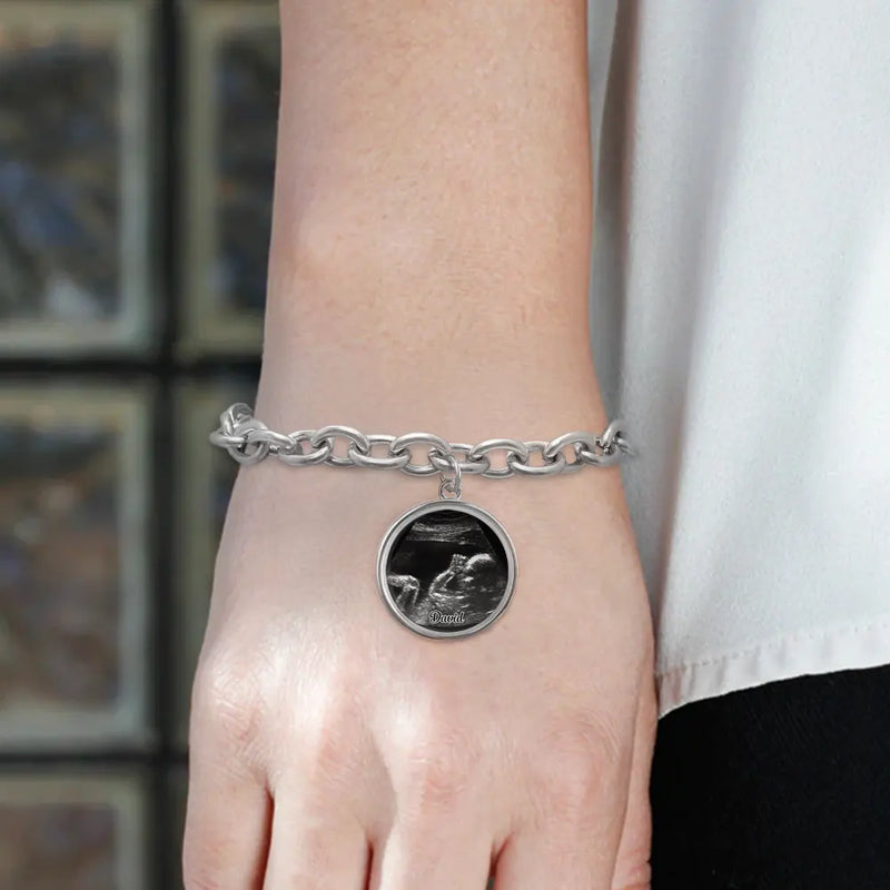 Happy,Gift For Husband,Gift For Wife,Parents,Gift For Mother,Gift For Father,New Dad,Expecting Dad,New baby,Pregnant Mom - Custom Photo Expecting Dad Mom New Parents - Personalized Charm Bracelet