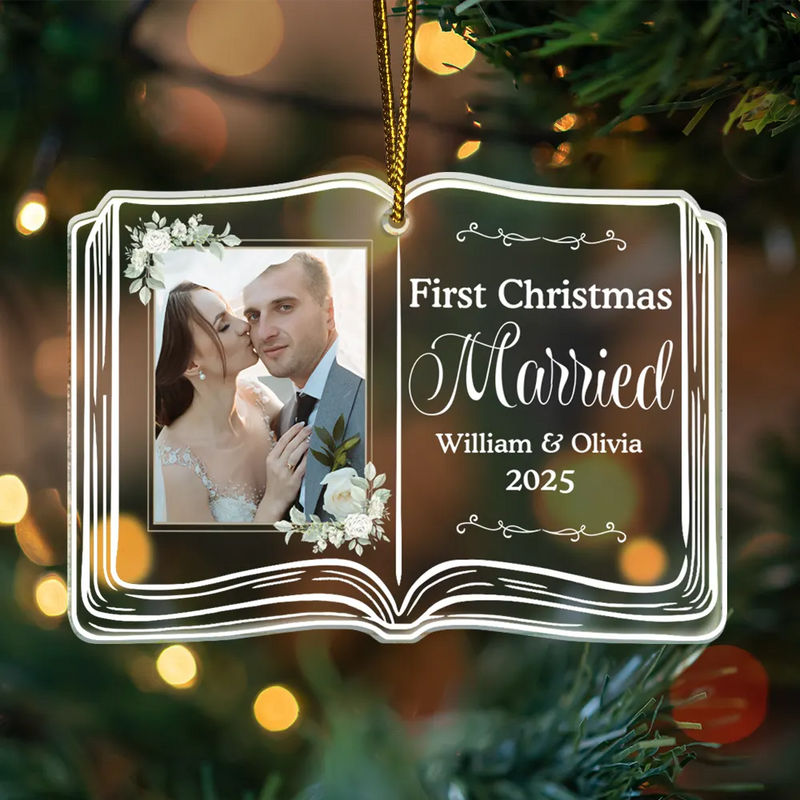 Gift For Couples,Gift For Women,Gift For Men,Gift For Husband,Gift For Wife,Gift For Boyfriend,Gift For Girlfriend,Wedding,Christmas,Love,Custom Photo,Married ,Engaged - Custom Photo First Christmas As Mr. & Mrs. Memory Book - Personalized Custom Shaped Acrylic Ornament