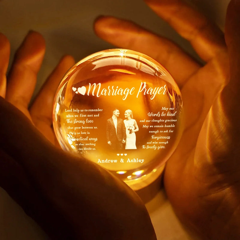Gift For Couples,Gift For Husband,Gift For Wife,Gift For Boyfriend,Gift For Girlfriend,Love,Custom Photo - Custom Photo Marriage Prayer - Personalized Crystal Globe Lamp