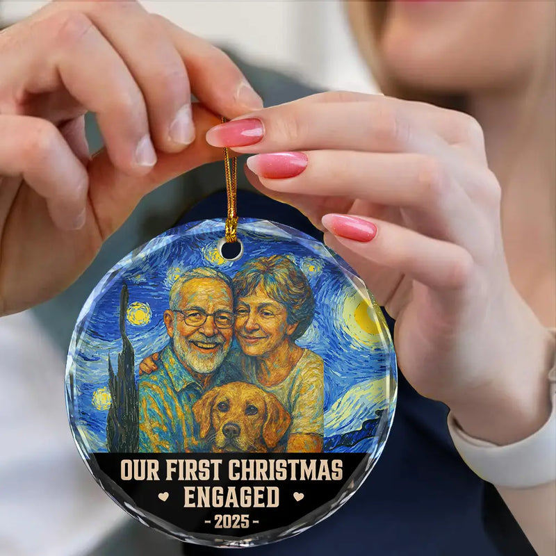 Old Couples, Gift For Couples, Gift For Husband, Gift For Wife, Gift For Boyfriend, Gift For Girlfriend, Love, Christmas - Custom Photo Our First Christmas Married - Personalized Circle Glass Ornament