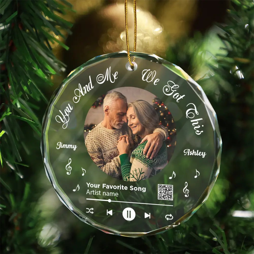 Gift For Couples,Gift For Women,Gift For Men,Gift For Wife,Gift For Husband,Gift For Boyfriend,Gift For Girlfriend,Christmas,Love,Custom Photo - Custom Photo QR Code Song We Got This Couple - Personalized Circle Glass Ornament
