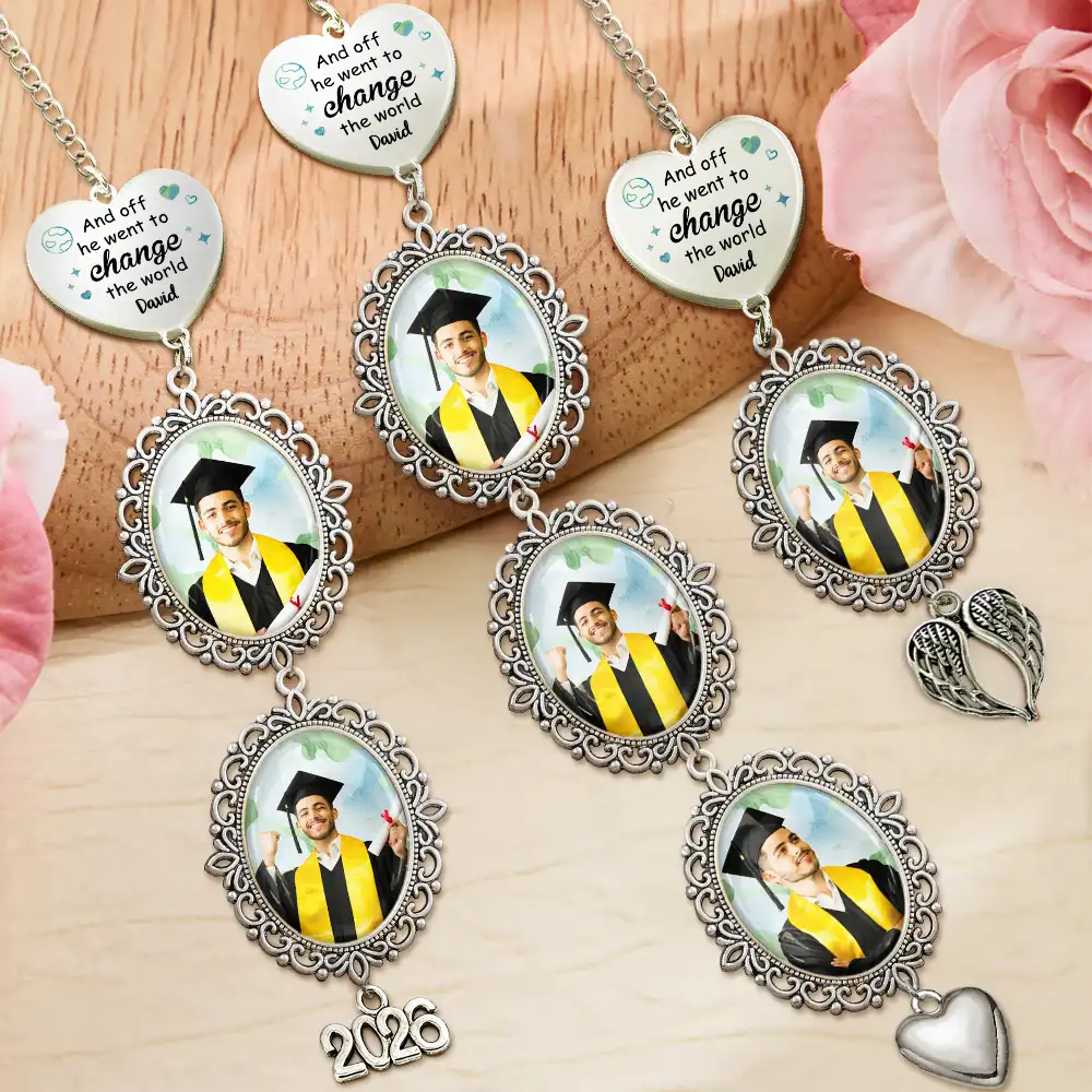 Graduation,Gift For Yourself,Gift For Daughter,Gift For Sisters,Gift For Bestie,Happy,Gift For Son,Gift For Brothers - Custom Photo She Went To Change The World - Personalized Graduation Tassel Charm