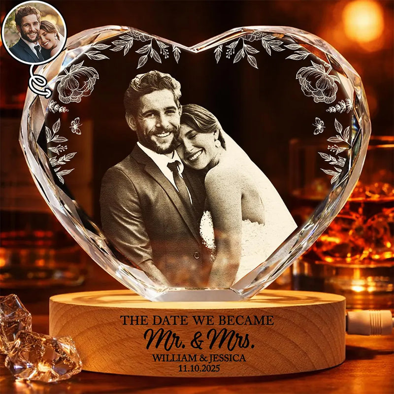 Gift For Couples,Old Couples,Gift For Husband,Gift For Wife,LGBT,Love,Married ,Engaged,Wedding,Wedding Anniversary - Custom Photo The Date We Became Mr & Mrs Wedding Couple - Personalized Crystal Heart Shaped Lamp