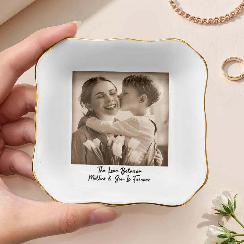 Custom Photo, Gift For Mother, Mom - Children, Happy - Custom Photo The Love Between Mother & Daughter - Personalized Ring Dish