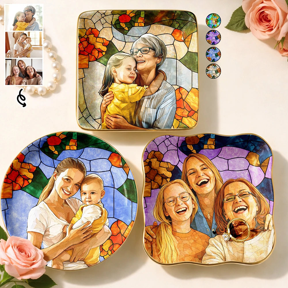 Gift For Couples,Gift For Wife,Gift For Mother,Gift For Grandma,Gift For Grandparents,Family - Custom Photo Stained Glass Portrait Mom Grandma Parents Family - Personalized Ring Dish