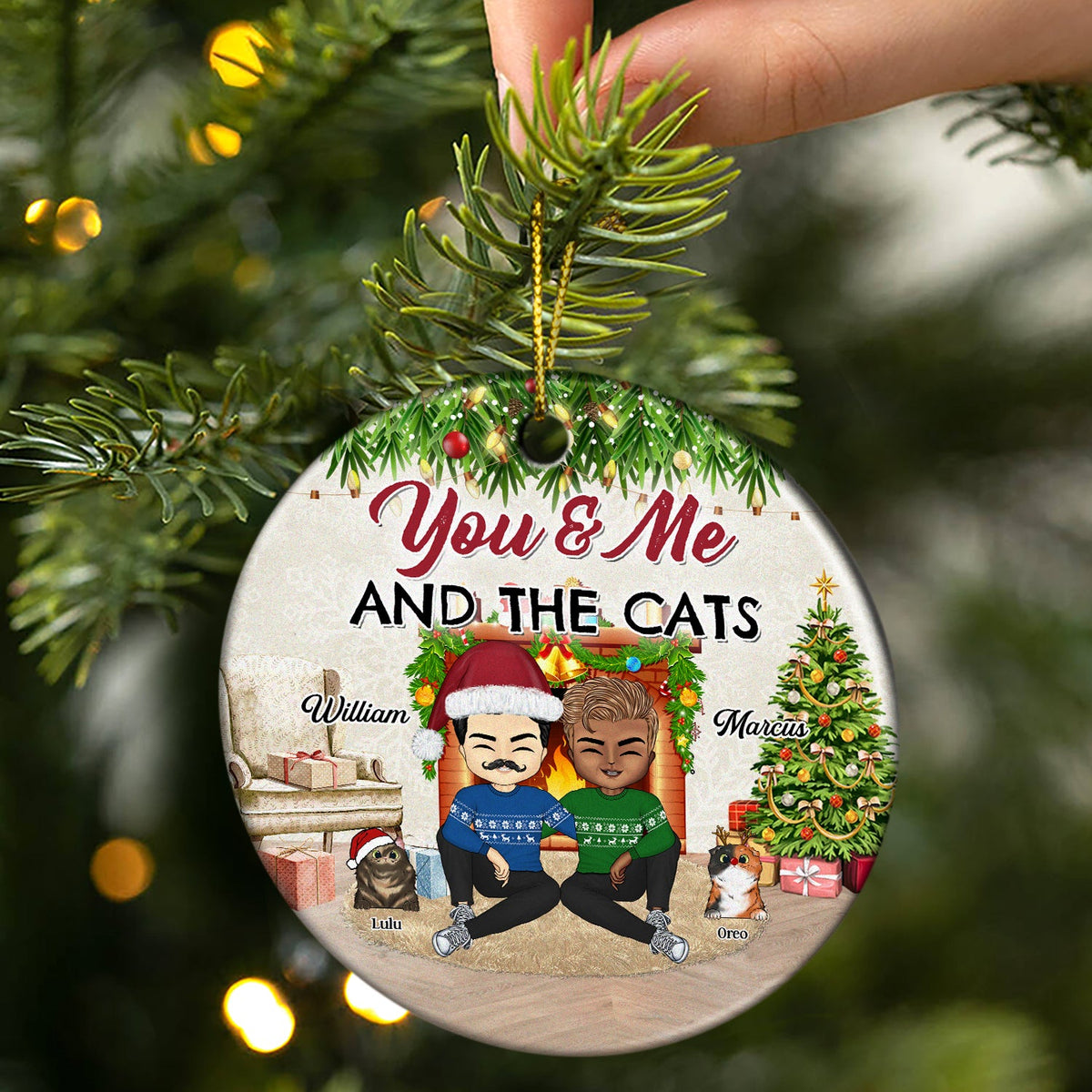 Couples toi et moi et les bébés à fourrure - Cadeau de Noël pour les amoureux des chiens et des chats - Ornement en céramique personnalisé en forme de cercle