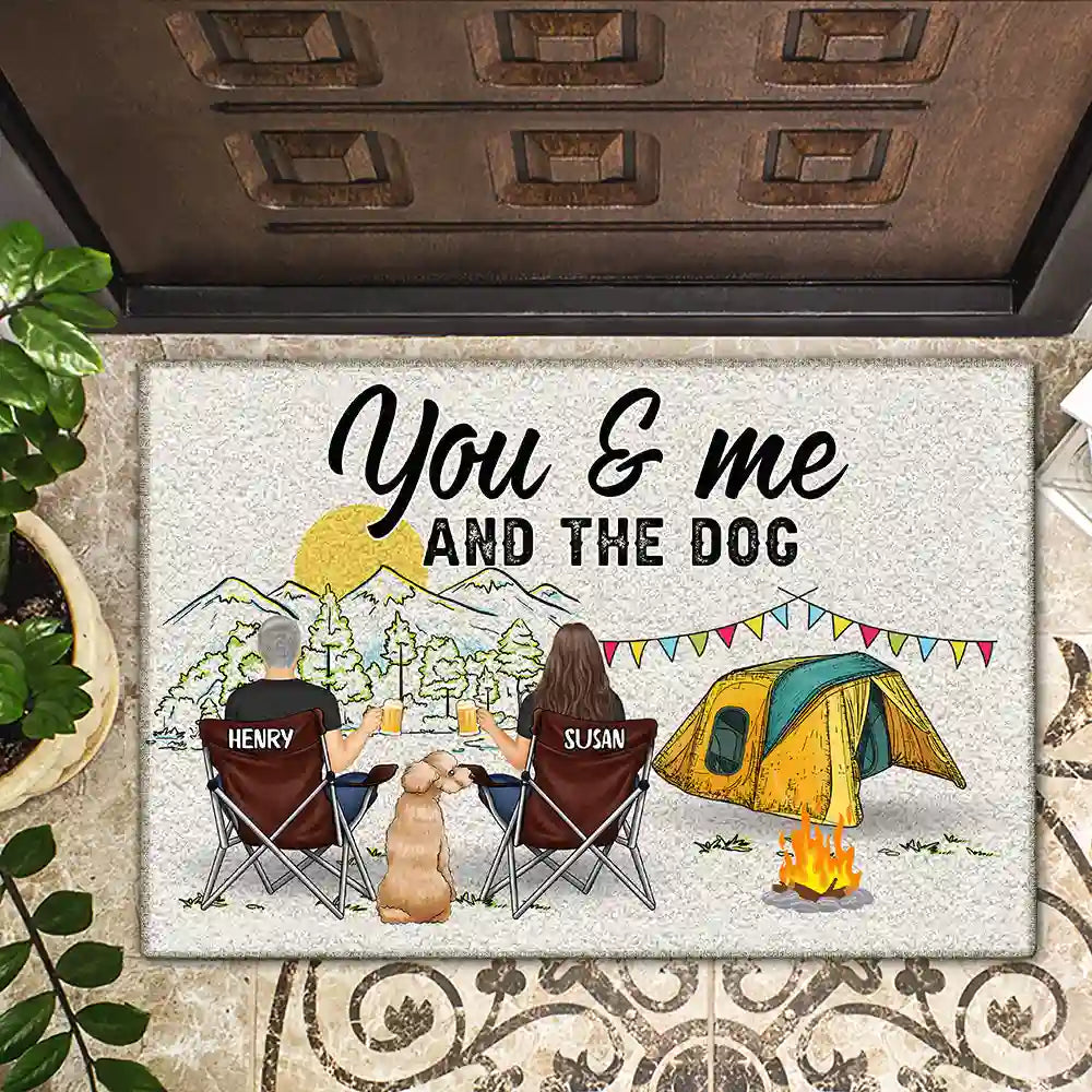 Toi et moi, la maison est là où camper avec un animal de compagnie - Paillasson personnalisé