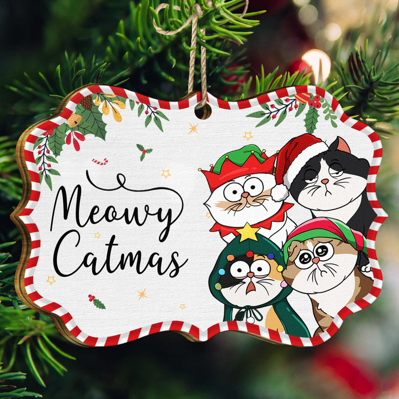 Funny Cartoon Cats Meowy Catmas - Christmas Gift For Cat Lovers - Personalized Medallion Wooden Ornament