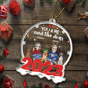 Toi, moi et le chien, chat et bébé en fourrure - Cadeau de Noël pour les amoureux des chiens et des chats - Ornement acrylique personnalisé en forme personnalisée