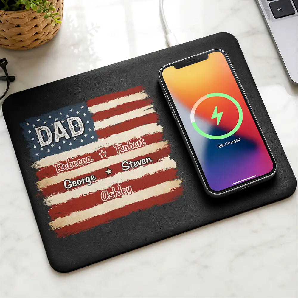 Stars & Stripes US Flag American Dad Grandpa - Personalized Leather Charging Mat