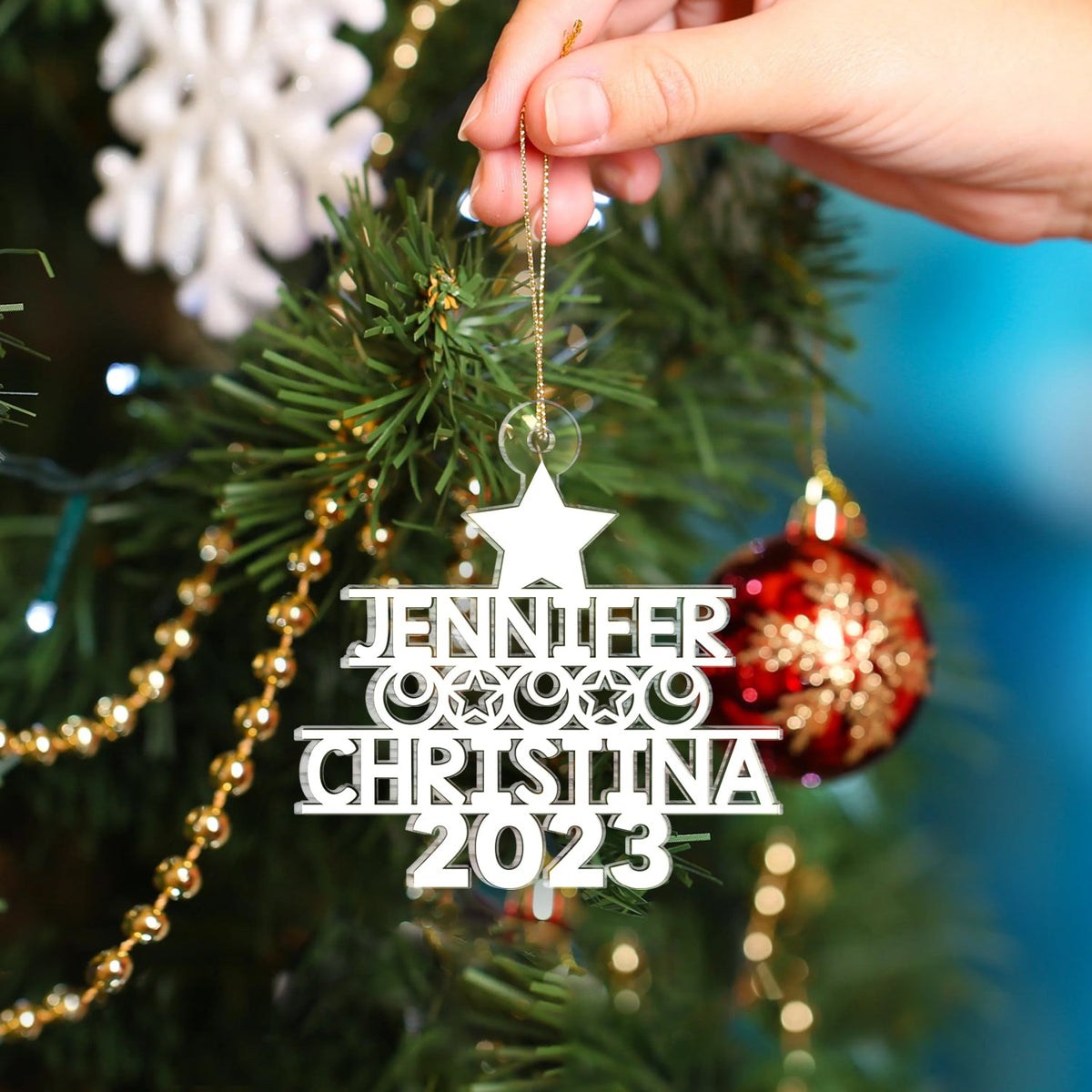 Christmas Tree Family Bestie Coworker Custom Name - Gift For Family, Coworker, Besties - Personalized Cutout Acrylic Ornament