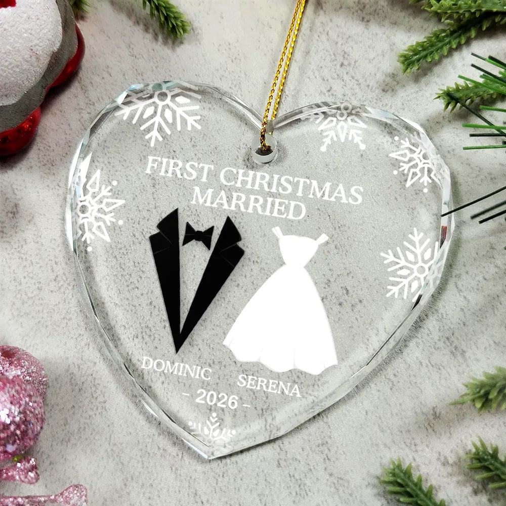 Premier Noël pour les couples mariés - Décoration en verre personnalisée en forme de cœur 