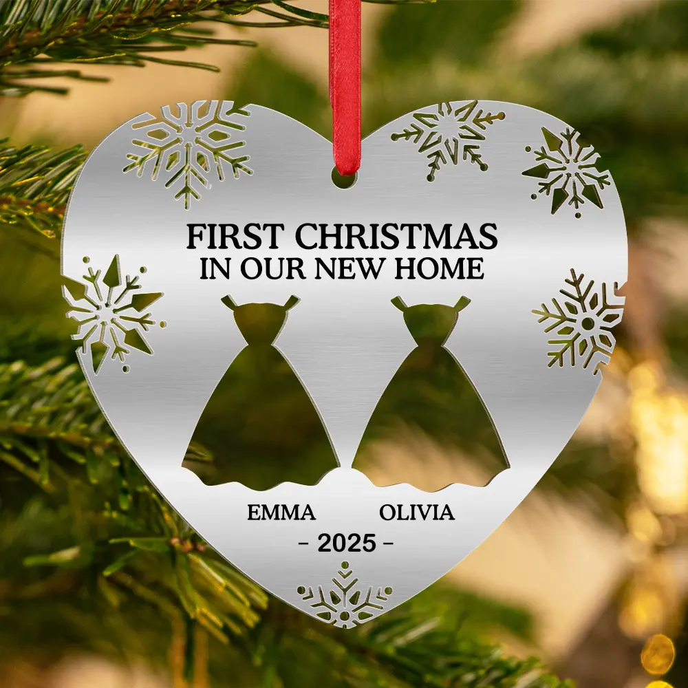 Gift For Couples, Wedding Anniversary, Happy, Christmas - First Christmas As Married Couples Snowflake Heart - Personalized Metal Ornament