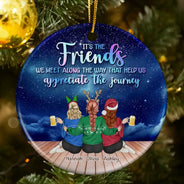 Gift For Women,Gift For Bestie,Christmas,Happy - Friends We Meet Along The Way Christmas - Personalized Circle Ceramic Ornament