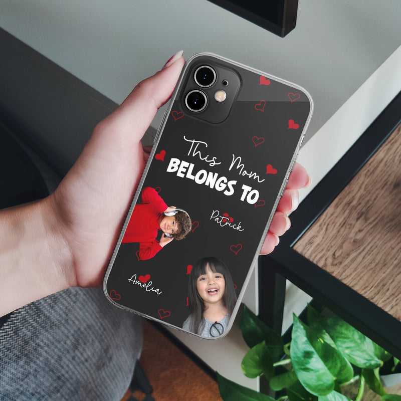 Photo personnalisée pour enfants à qui appartient ce papa et cette maman - Cadeau pour maman et papa - Coque de téléphone transparente personnalisée
