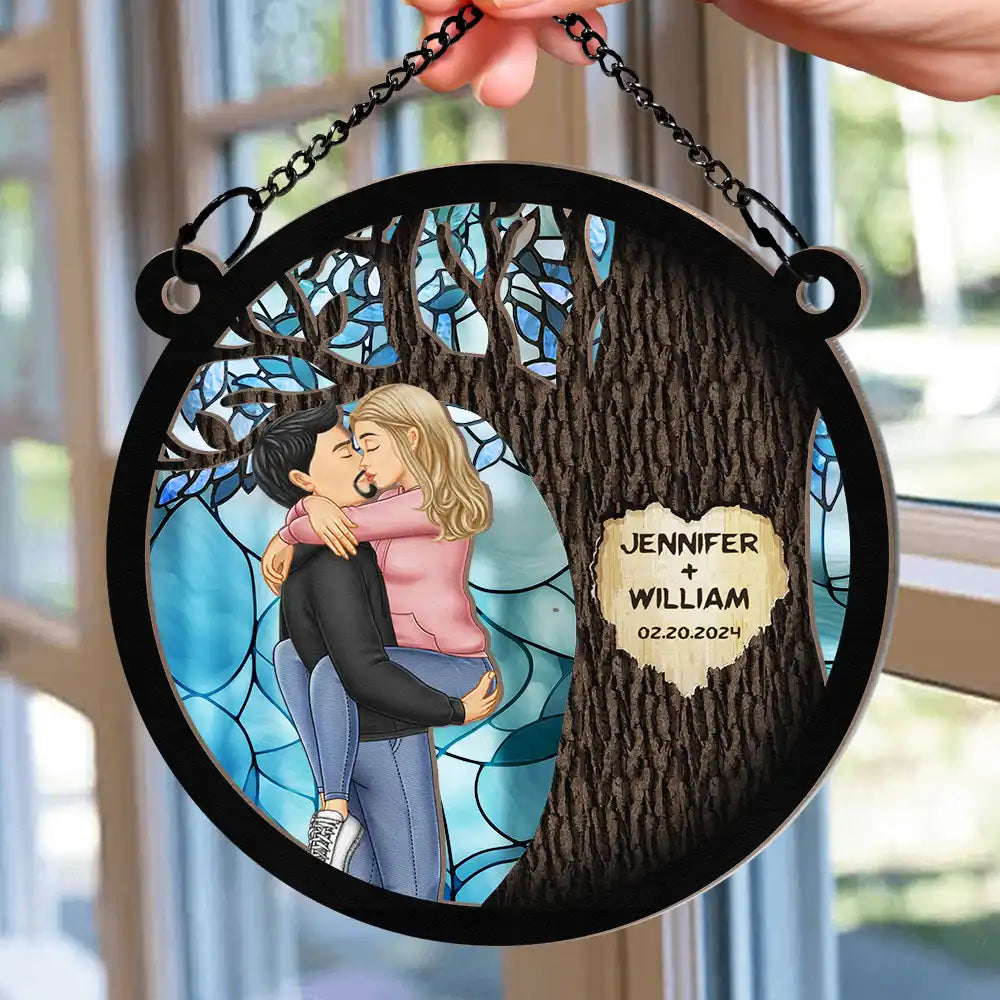 Gift For Couples,Gift For Husband,Gift For Wife,Gift For Boyfriend,Gift For Girlfriend,Love - Mr & Mrs By The Tree - Personalized Window Hanging Suncatcher Ornament