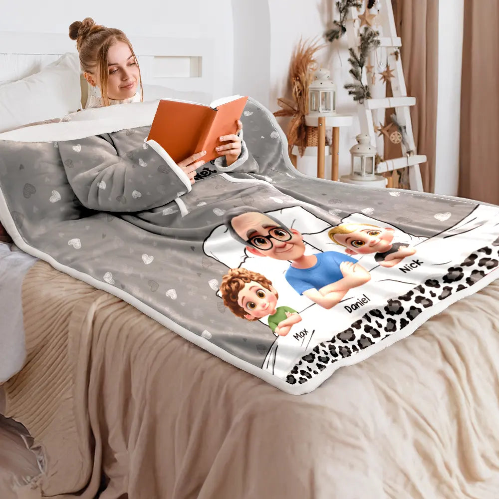 Gift For Grandma, Gift For Grandpa, Happy - Grandma Grandpa My Grandkid Cuddling - Personalized Wearable Blanket With Sleeves